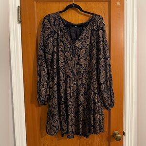 NWT Boutique Wishlist Apparel Paisley Button Up Long Sleeve Mini Dress Size M/L